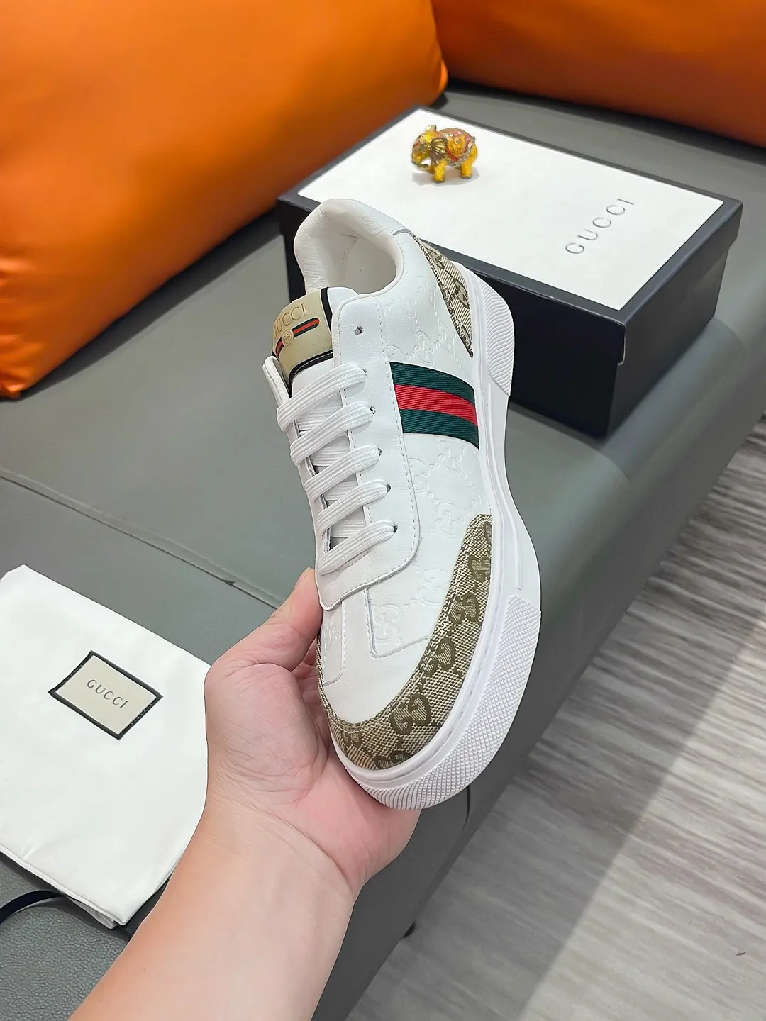 Men's shoes GUCCI "Gucci" P400 Regular size: 38-44 (casual shoes) Product materials: Selected cowhide upper, soft sheepskin lining; original outsole.